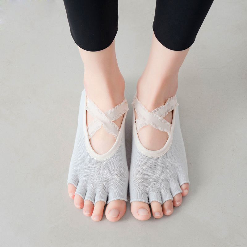 Five Finger Yoga Socks Lace Cr - огляд і ціна Pilate Yoga Workout
